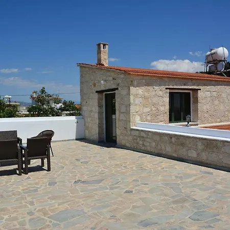 Летний дом Stone House Пафос