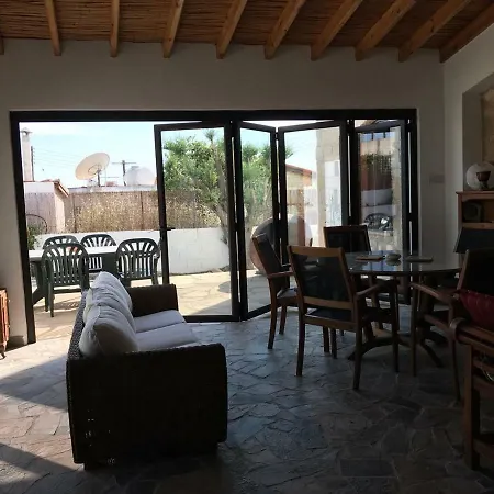 Stone House Lantställe Paphos